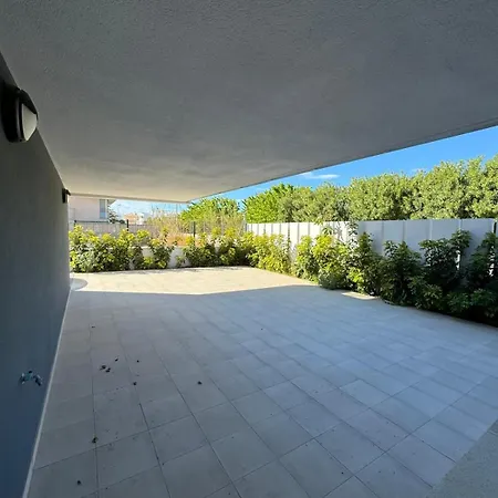 Apartment At Almirall I